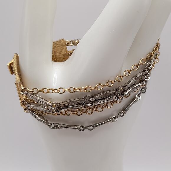 Vintage CELEBRITY Gold Silver Tone Chain Design, Designer Signed, 1960s, 7 1/8" - Picture 5 of 14